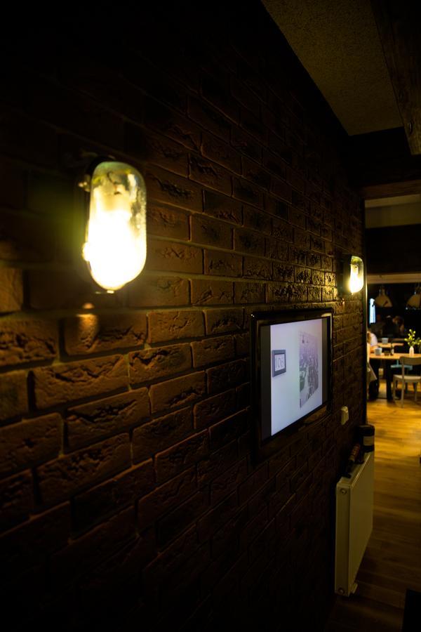 Hotel Traumfabrik Buettelborn ภายนอก รูปภาพ